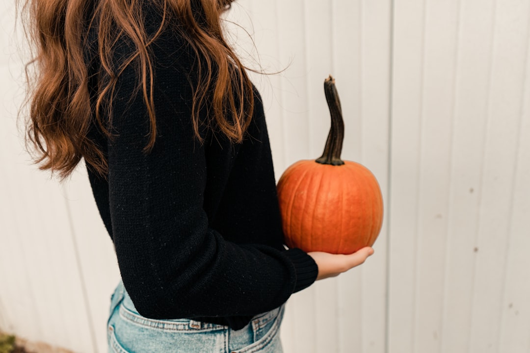 découvrez nos conseils pour choisir des costumes d'halloween parfaitement adaptés aux silhouettes rondes, alliant confort et style pour une fête réussie.