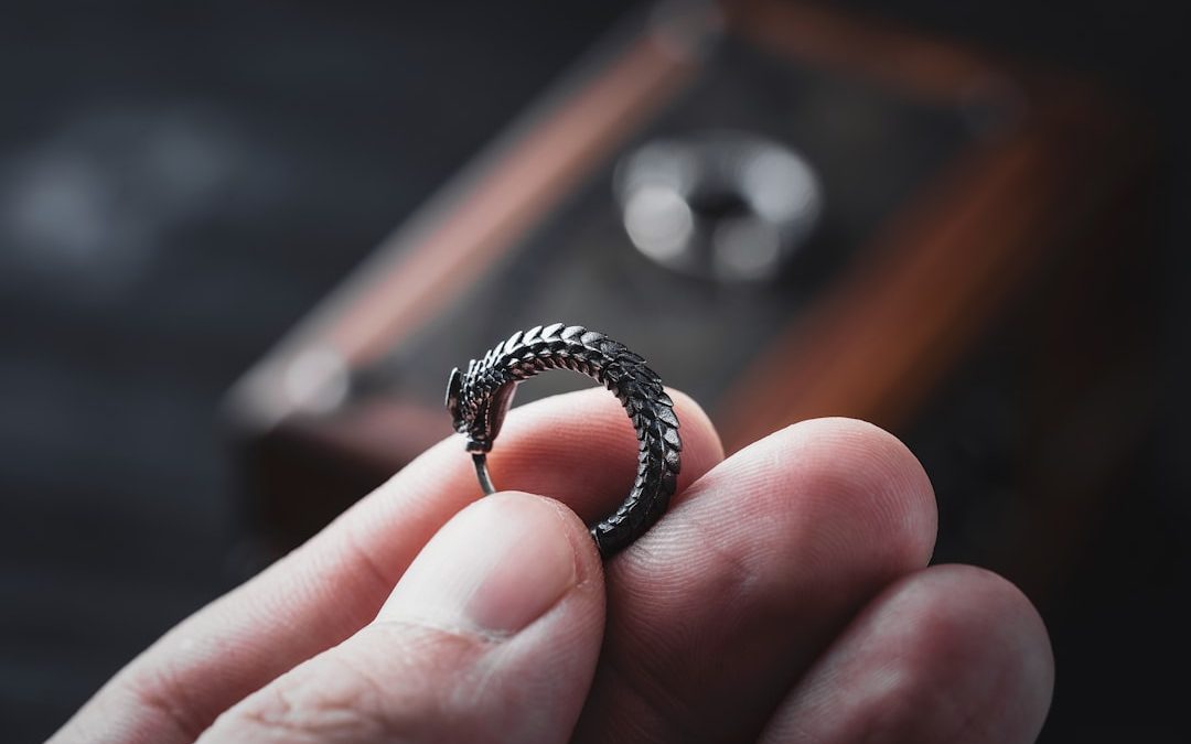 Les bagues tendances : un élégant mélange d’héritage et d’innovation